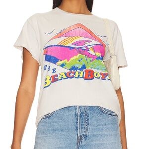 Madeworn Beach Boys '84 Celebration Tee 🎶 medium